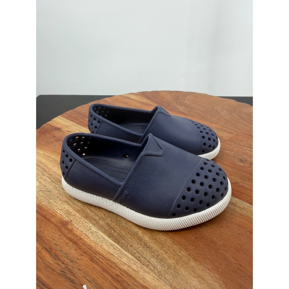 Native Miles Slip On Shoes Kids C5 Navy Blue Excellent Perforated Vegan EVA